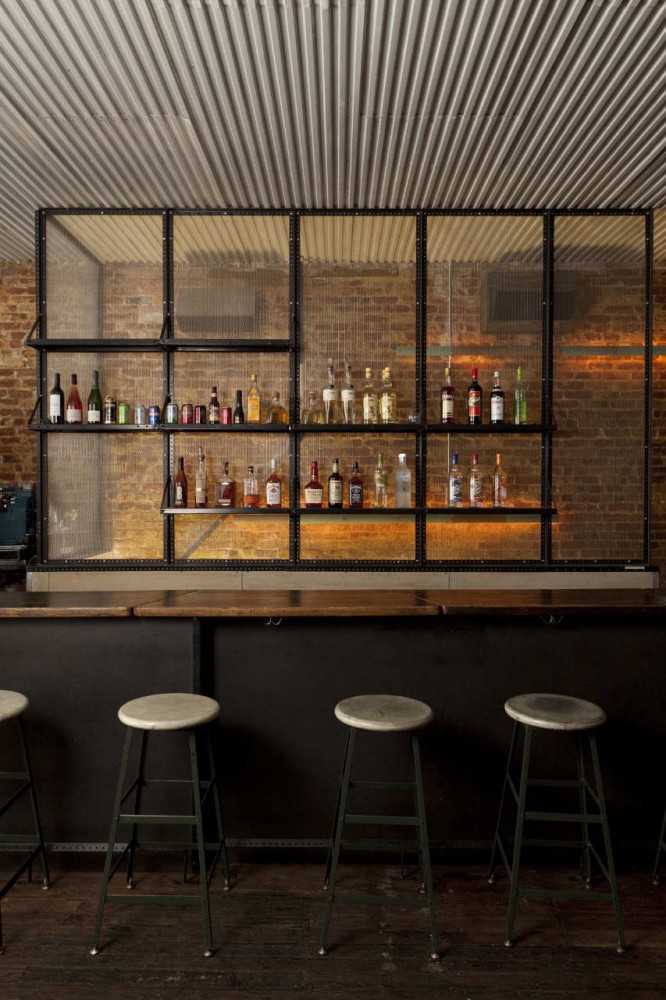 Veronica People’s Club / Fabrica 718