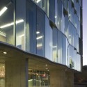 Meinel Optical Sciences Building / richärd+bauer Meinel Optical Sciences Building / richärd+bauer © Bill Timmerman
