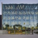 Meinel Optical Sciences Building / richärd+bauer Meinel Optical Sciences Building / richärd+bauer © Bill Timmerman