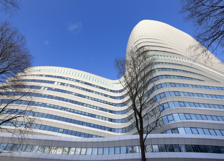 EEA + Tax Office / UNStudio