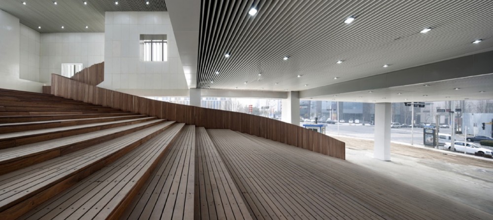 Zhengdong District Urban Planning Exhibition Hall / AZL architects