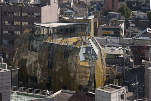 The Yellow Diamond / Jun Mitsui & Associates Architects + Unsangdong Architects