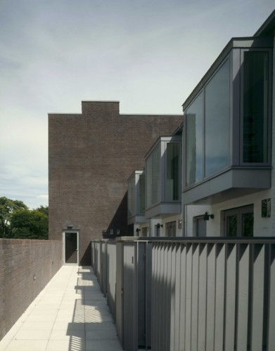 Vassall Road Housing & Medical Centre / Tony Fretton Architects