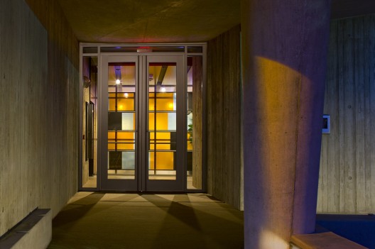 Housing & Dining Services Administration Building / Studio E Architects