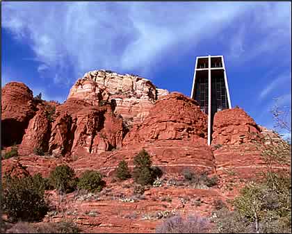 AD Classics: Chapel of the Holy Cross / Richard Hein