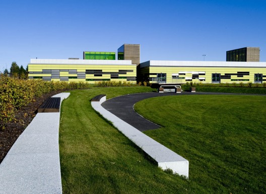 Gjerdrum High School / Østengen & Bergo AS
