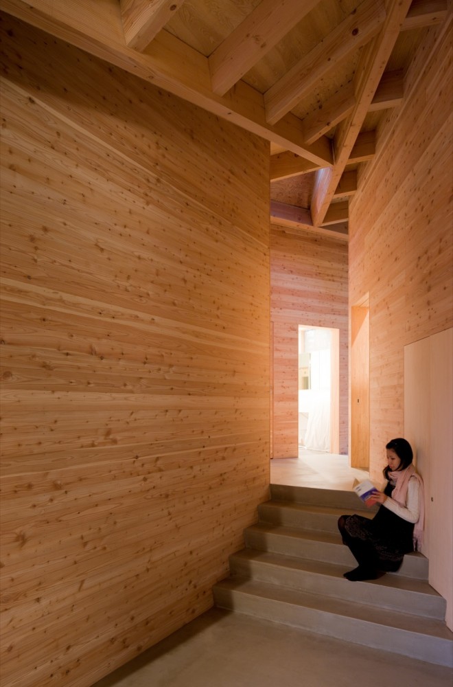 InBetween House / Koji Tsutsui Architect & Associates