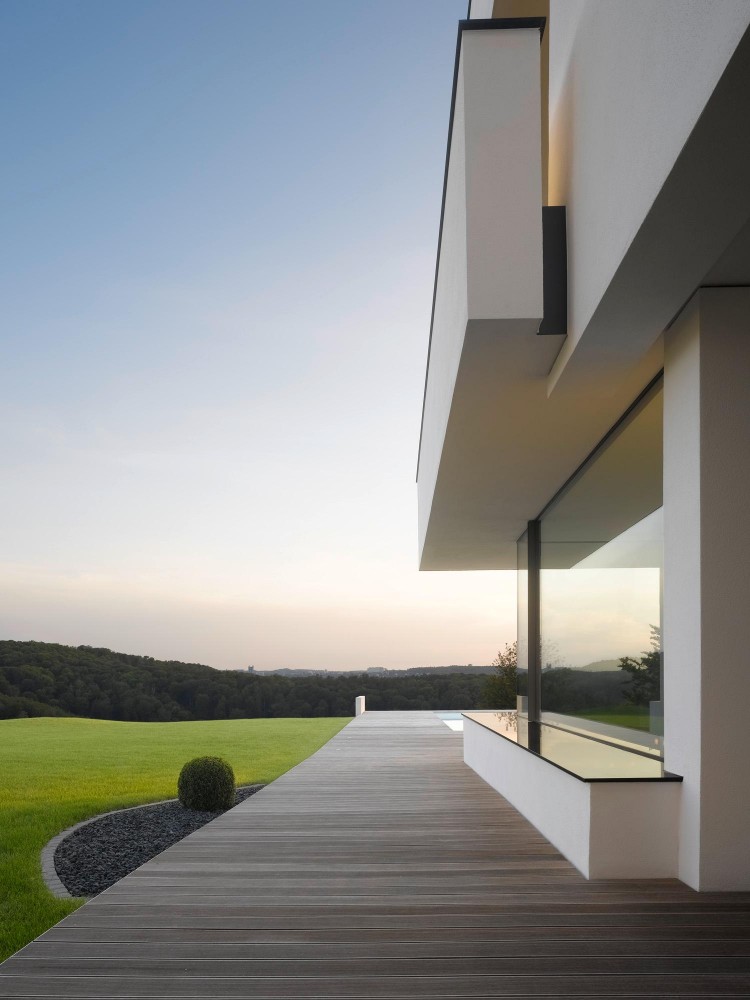 Oberen Berg House / Alexander Brenner
