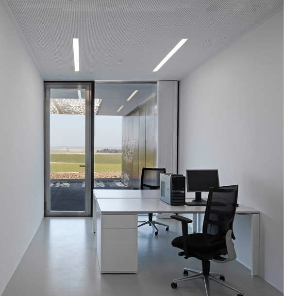 EDF Archives Centre / LAN Architecture