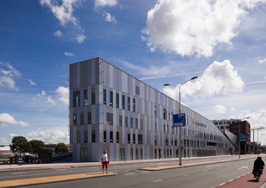 NBHW Fire Station / LIAG Architects