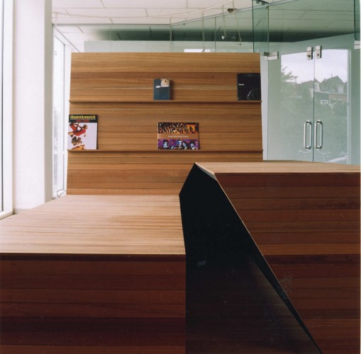 Oosterpoort Cultural Centre / Onix