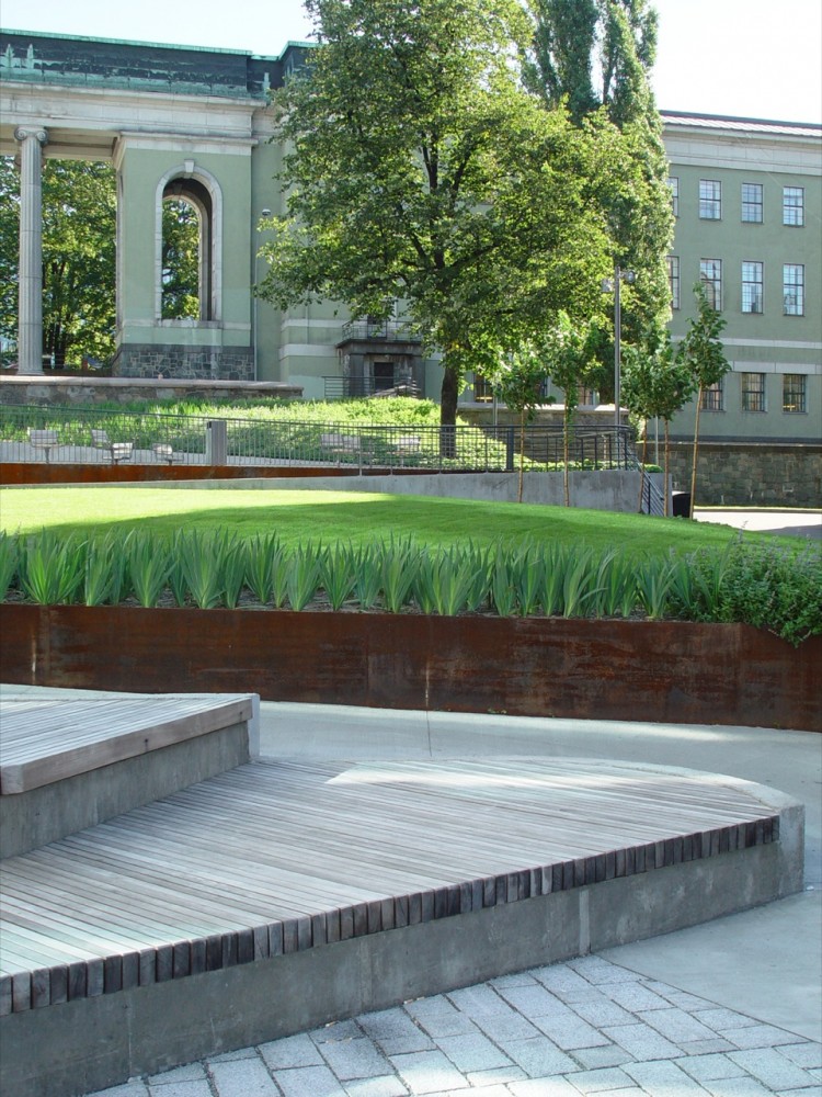 Schandorff Square / Østengen & Bergo AS