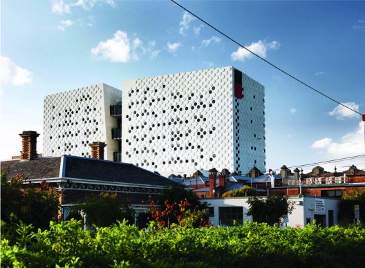 The Swinburne University of Technology Advanced Technologies Centre / H2o architects Pty