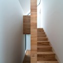 Concrete Slit House / AZL architects © Iwan Baan