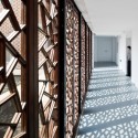 Three Courtyard Community Centre / AZL architects