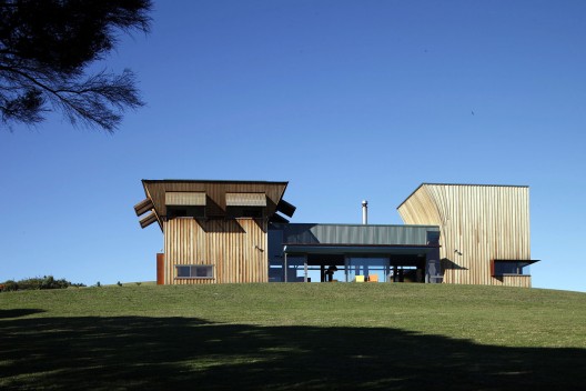 Waiheke Island House / Mitchell and Stout Architects