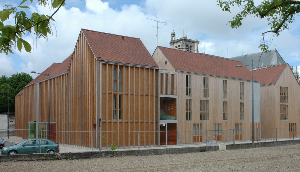 44 Logements Étudiants Dans Campus de Troyes / Colomès + Nomdedeu Architectes