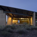 The Gateway to the McDowell Sonoran Preserve / Weddle Gilmore Black Rock Studio The Gateway to the McDowell Sonoran Preserve / Weddle Gilmore Black Rock Studio © Bill Timmerman