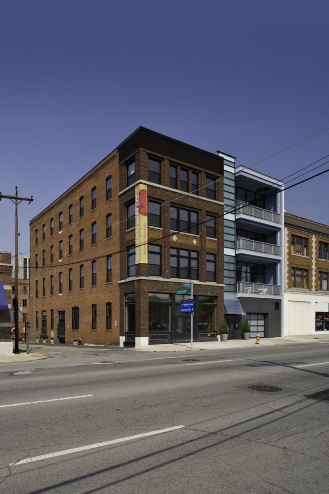 225 North Fourth Lofts / Jonathan Barnes Architecture and Design