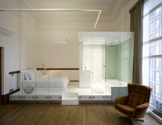 Town Hall Hotel / rare
