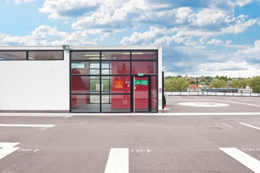Parking Sucy En Brie / Agence Carbonnet Architectes, IOSIS Infrastructure