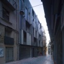 19 Subsidized Dwellings for Young People at the Old Town Center in Lleida / Pàmpols Arquitecte 19 Subsidized Dwellings for Young People at the Old Town Center in Lleida / Pàmpols Arquitecte © Oriol Rosell i Giménez