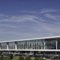 The Sheraton Milan Malpensa Airport Hotel & Conference Centre / King Roselli Architetti The Sheraton Milan Malpensa Airport Hotel & Conference Centre / King Roselli Architetti © Santi Caleca