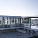 The Sheraton Milan Malpensa Airport Hotel & Conference Centre / King Roselli Architetti The Sheraton Milan Malpensa Airport Hotel & Conference Centre / King Roselli Architetti © Santi Caleca