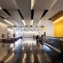 The Sheraton Milan Malpensa Airport Hotel & Conference Centre / King Roselli Architetti The Sheraton Milan Malpensa Airport Hotel & Conference Centre / King Roselli Architetti © Santi Caleca