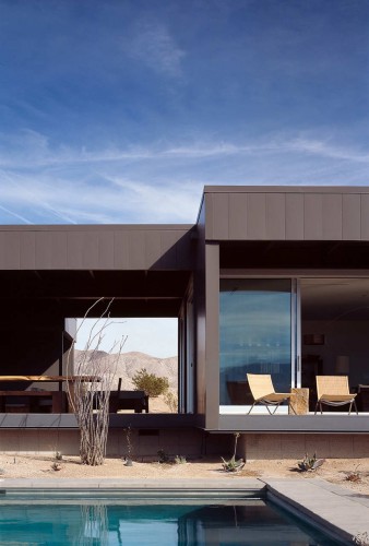 Desert House In California / Marmol Radziner
