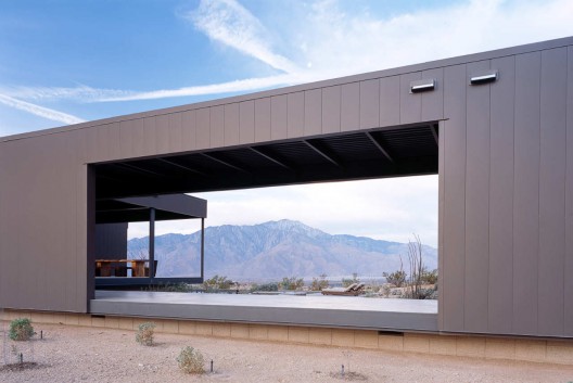 Desert House In California / Marmol Radziner