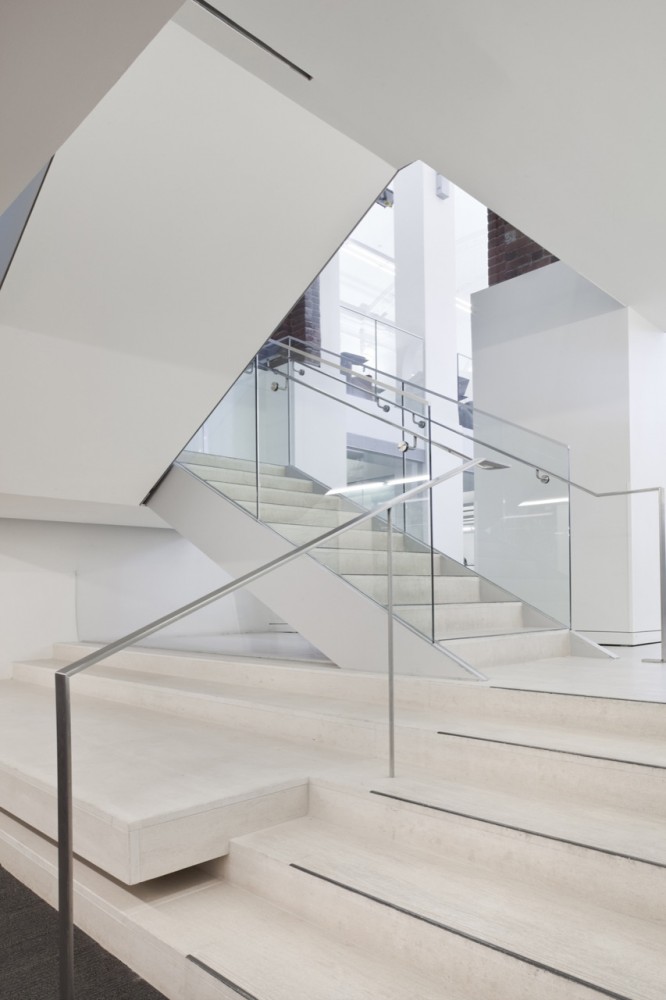 The Bloor/Gladstone Library / RDH Architects