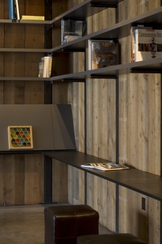 RedLine / Semple Brown Design