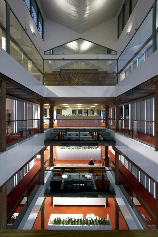 Office Building in Ultimo / Smart Design Studio