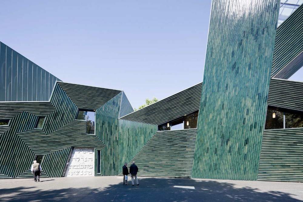 Jewish Community Center Mainz / Manuel Herz Architects