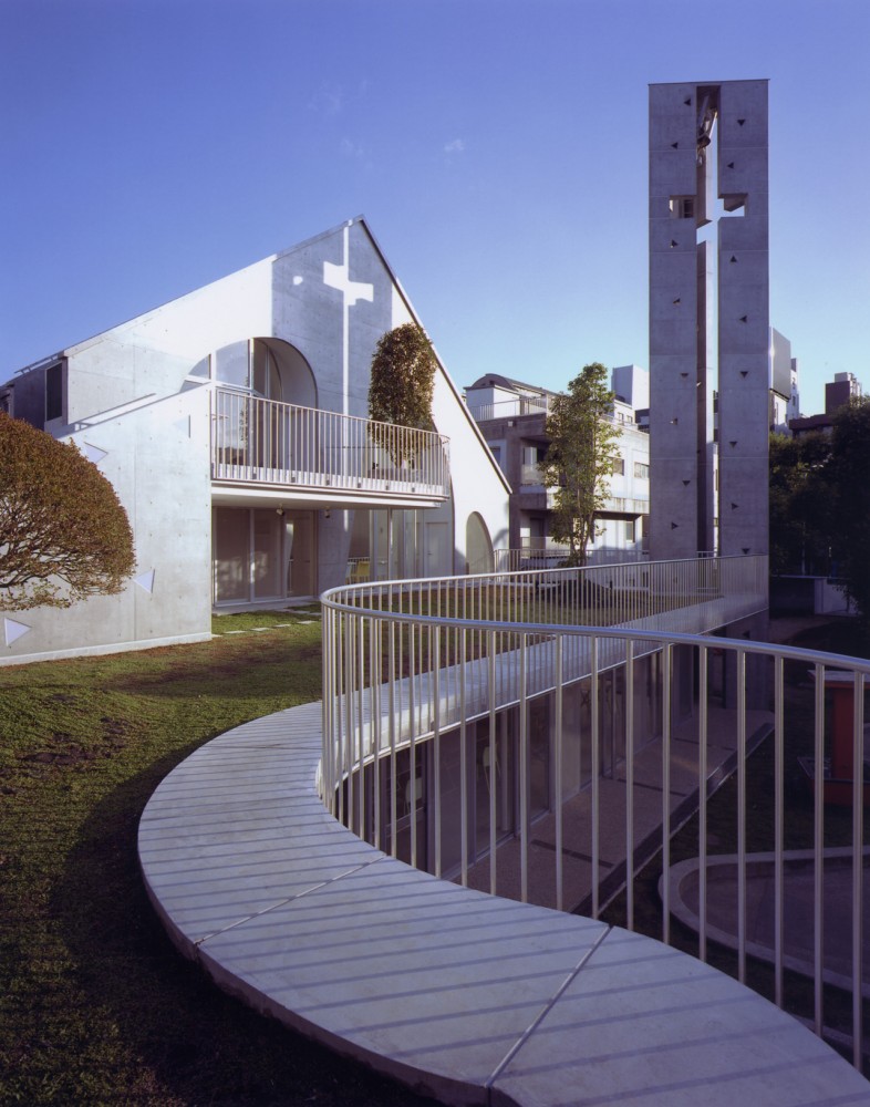 Harajuku Church / Ciel Rouge