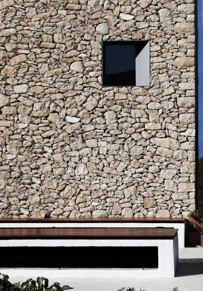 La Vall de Laguar House / Enproyecto Arquitectura