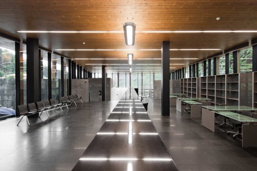The Registrar Office of S. Vicente / Duarte Caldeira