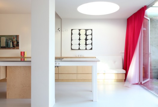 Refurbishment Of a Dwelling And Interior Design In Eindhoven / De Bever Architecten