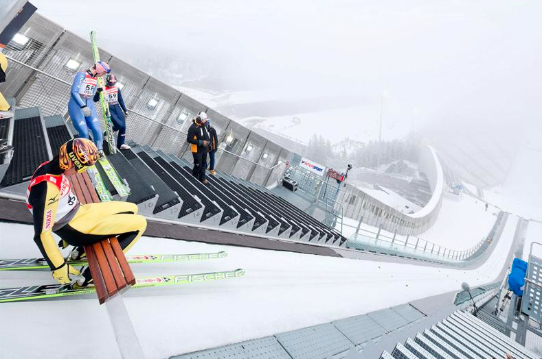 The Norwegian Steel Construction Prize 2011: Holmenkollen Ski Jump / JDS Architects
