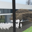 Linda a Velha Primary School/ CVDB Arquitectos Linda a Velha Primary School/ CVDB Arquitectos Courtesy CVDB Arquitectos