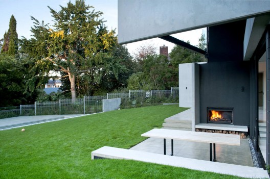 9 Elmstone / Daniel Marshall Architects