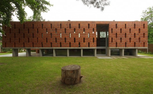 Pilar House / FILM-OBRAS DE ARQUITECTURA