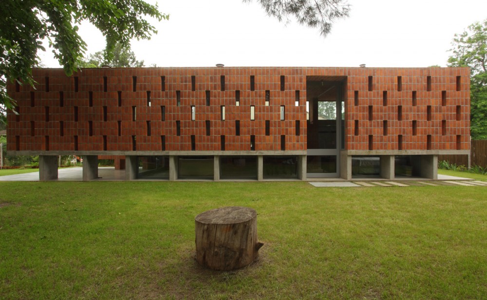 Pilar House / FILM-OBRAS DE ARQUITECTURA