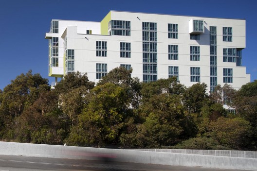 Rita Atkinson Residence / Valerio Dewalt Train Architects