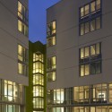 Rita Atkinson Residence / Valerio Dewalt Train Architects Rita Atkinson Residence / Valerio Dewalt Train Architects © Nic Lehoux
