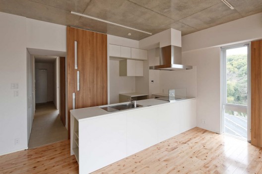 Apartment in Akasaka-Fukuoka / SPEAC