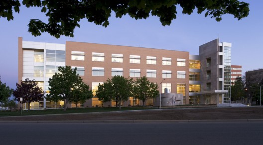 Barbara Davis Center for Childhood Diabetes / Anderson Mason Dale Architects