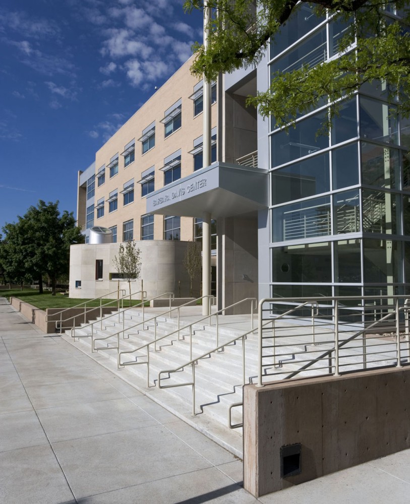 Barbara Davis Center for Childhood Diabetes / Anderson Mason Dale Architects
