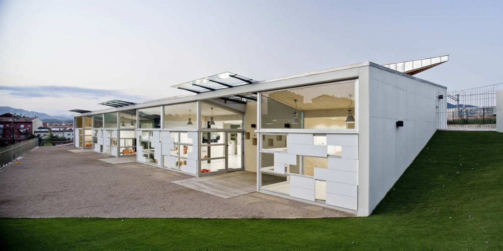 La Cabanya Nursery / Lluís Jordà Sala + Sau Taller d’Arquitectura